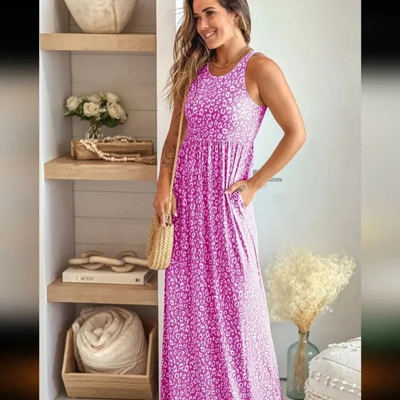 Women's Maxi Leopard Dress/ Rose Red - Picture 2 of 4